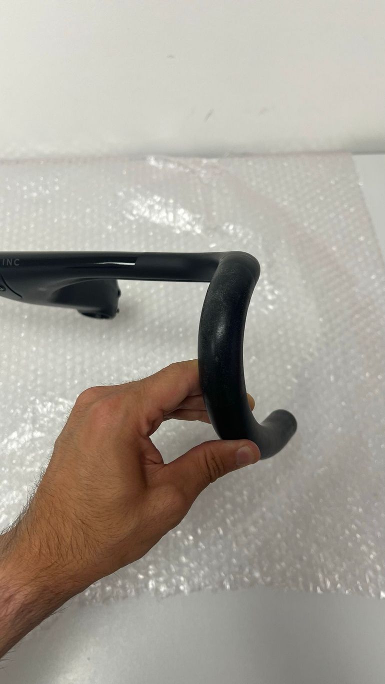 Gebrauchtes Black Inc Handlebar 2025 bike — Bild 2 von 9