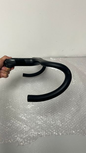 Gebrauchtes Black Inc Handlebar 2025 bike — Bild 6 von 9