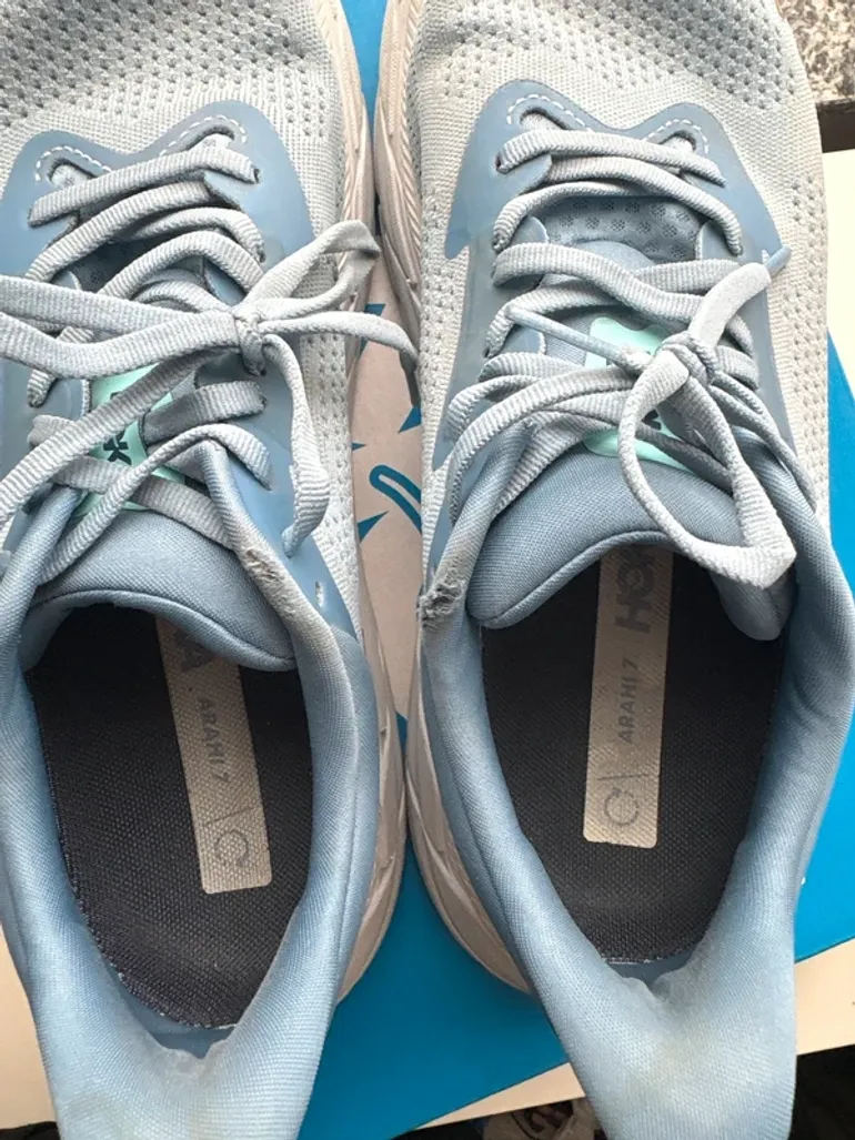Used Hoka Schuhe Gr 42 Unisex bike — image 7 of 10