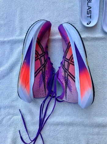 Gebrauchtes Asics Megablast bike — Bild 3 von 6
