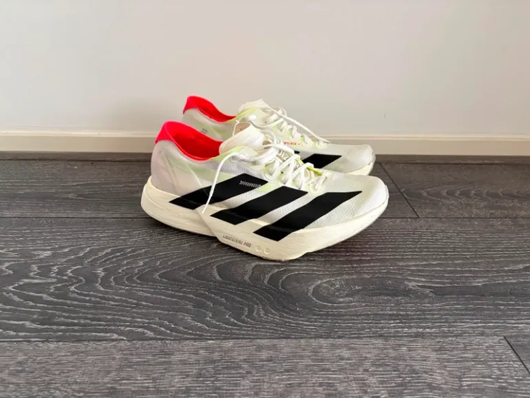 Used Lightweight Adizero Adios Pro 4 bike — image 3 of 9