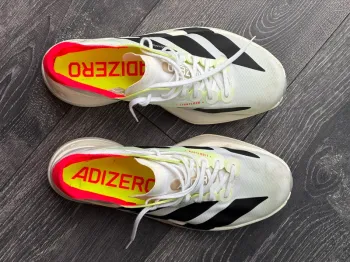 Used Lightweight Adizero Adios Pro 4 bike — image 1 of 9