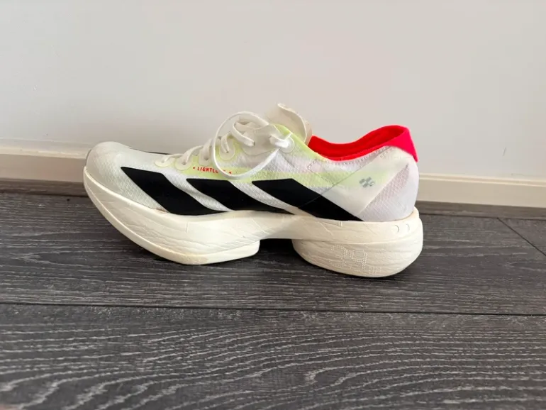 Used Lightweight Adizero Adios Pro 4 bike — image 5 of 9