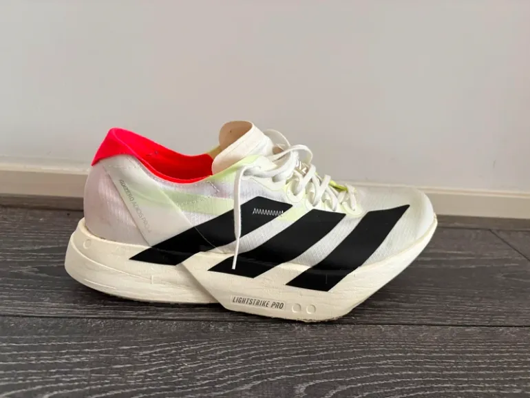 Used Lightweight Adizero Adios Pro 4 bike — image 7 of 9