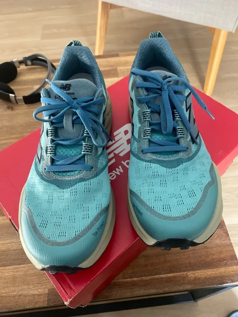 Gebrauchtes New Balance Running Shoes bike — Bild 1 von 7