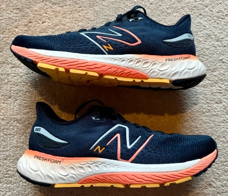 Used New Balance Fresh Foam X 880v12 bike — image 7 of 8