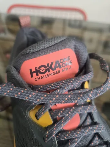 Used Hoka Challenger ATR 6 bike — image 6 of 6