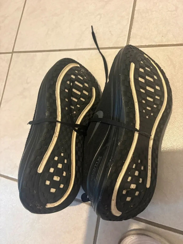 Käytetty Nike Vomero Plus bike — kuva 3 / 3