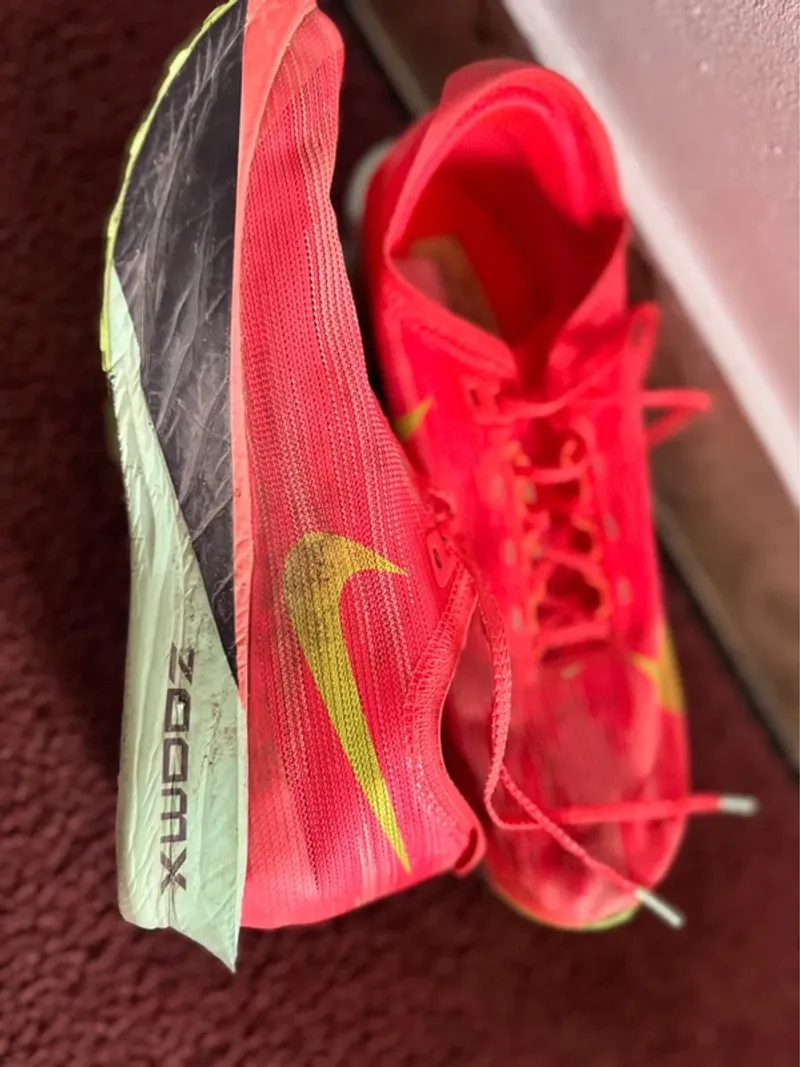 Used Ideal Streakfly 02 Running Shoes