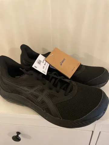 Used Asics Jolt 4 Running Shoes