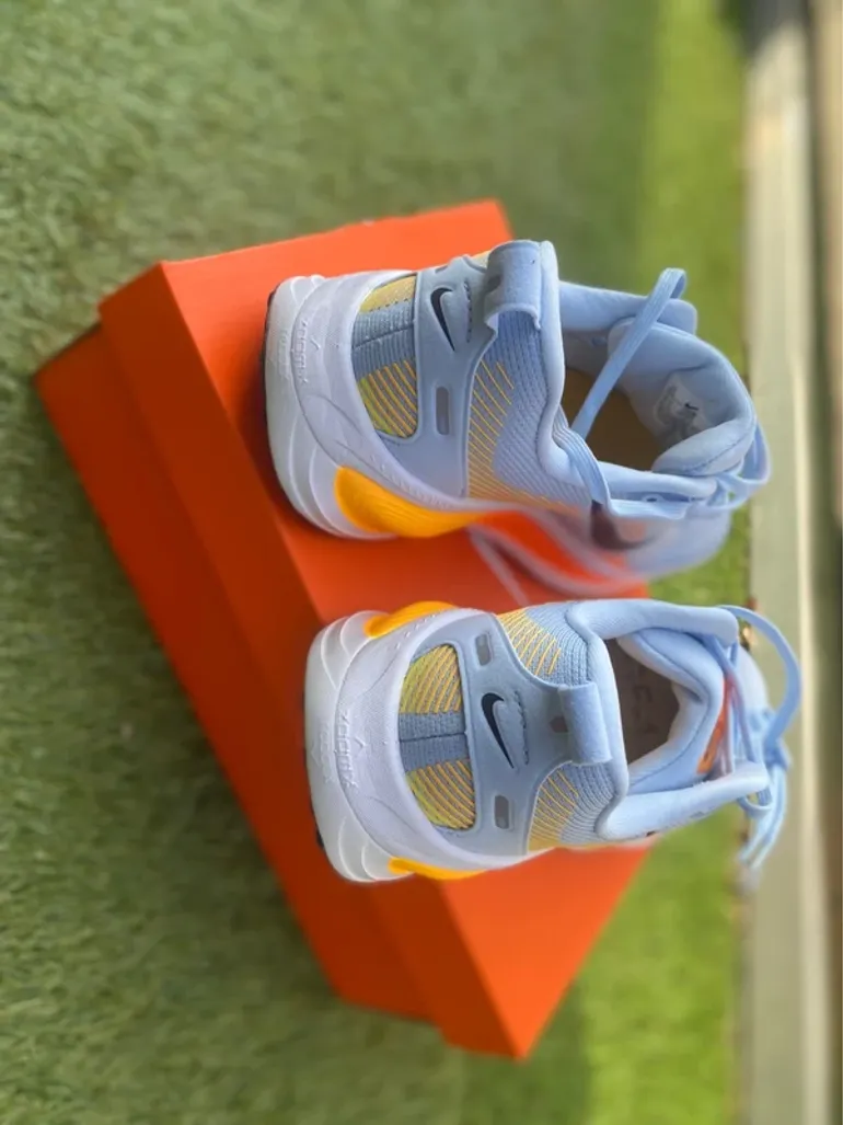 Tweedehands Nike Vomero 18 bike — afbeelding 6 van 9