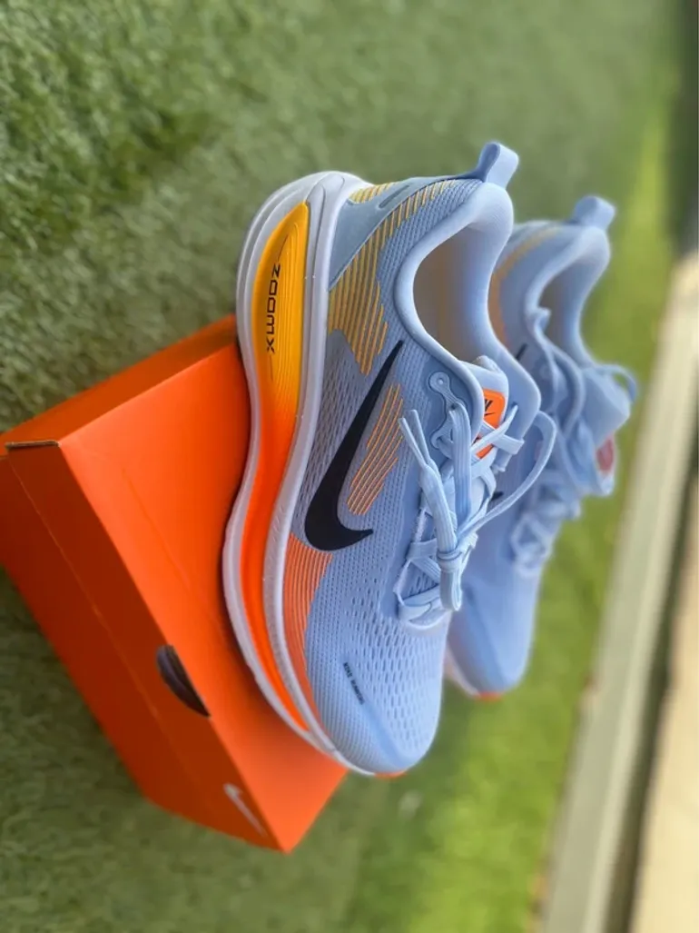Tweedehands Nike Vomero 18 bike — afbeelding 5 van 9