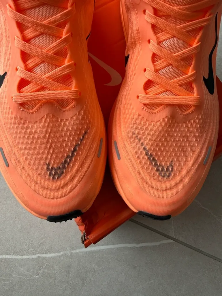 Tweedehands Nike Zoom X Vomero Plus bike — afbeelding 7 van 10