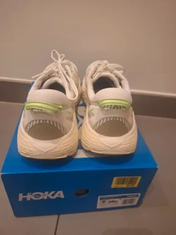 Used Hoka Mafate bike — image 2 of 8
