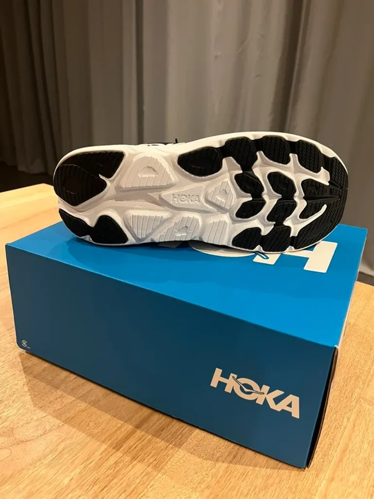 Used Hoka Clifton 10 bike — image 2 of 3