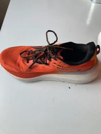 Brugt Saucony Hurricane 24 bike — billede 2 af 2