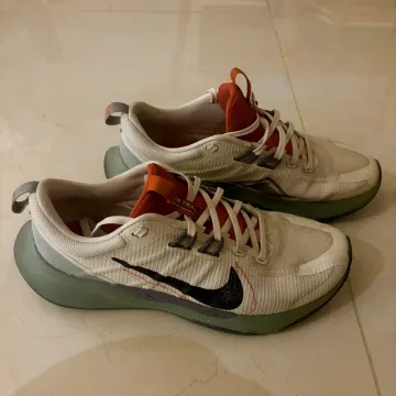 Nike Running Shoes bike d'occasion — image 1 sur 7