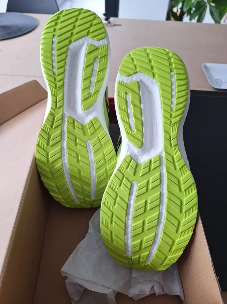 Gebrauchtes Saucony Triumph 19 bike — Bild 6 von 6