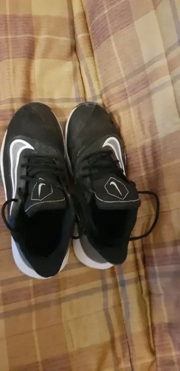 Nike Schuhe bike d'occasion — image 1 sur 6