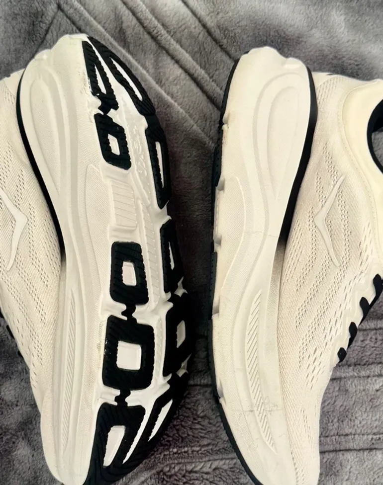 Used Hoka Bondi 9 bike — image 3 of 6