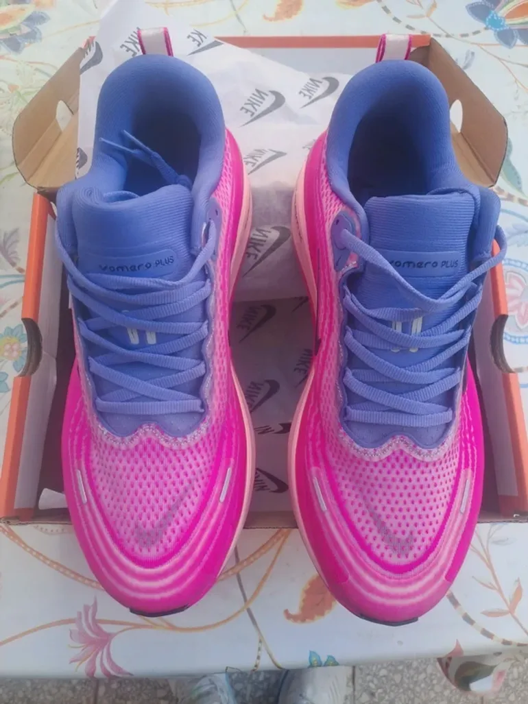 Used Nike Vomero Plus Run bike — image 2 of 10