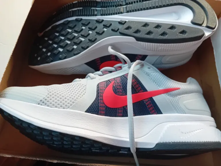 Used Nike Run Swift bike — image 4 of 5