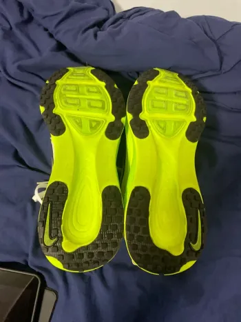 Käytetty Nike Vomero 18 bike — kuva 3 / 7