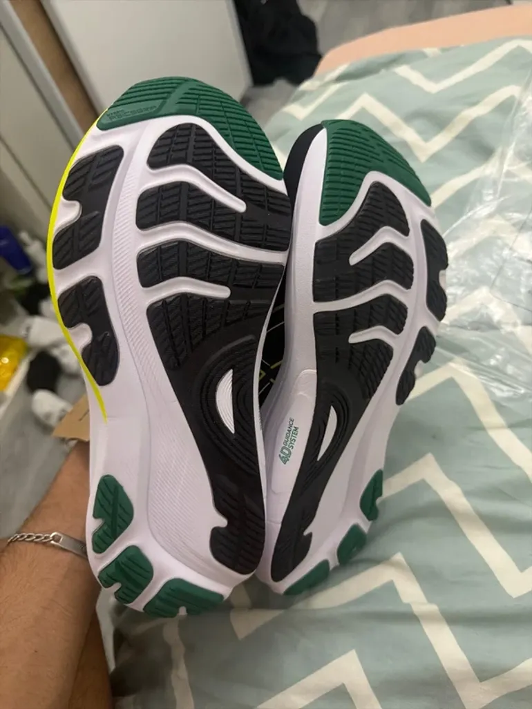 Used Asics Kayano 32 bike — image 2 of 5