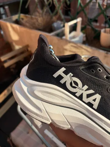 Used Hoka Clifton 10 bike — image 2 of 9