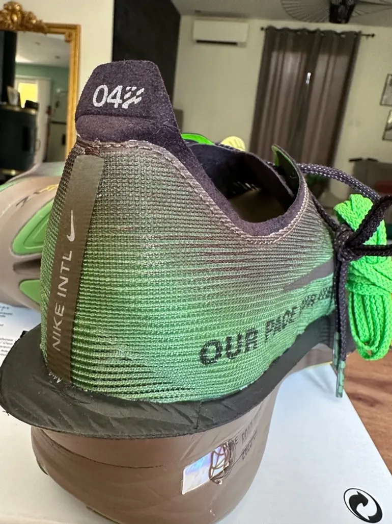 Pegasus ZoomX Vaporfly Next 3% PRM bike d'occasion — image 7 sur 11