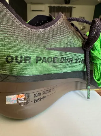 Pegasus ZoomX Vaporfly Next 3% PRM bike d'occasion — image 8 sur 11