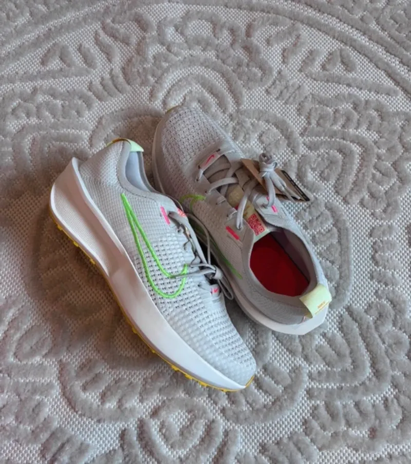 Tweedehands Nike Interact Run bike — afbeelding 1 van 9