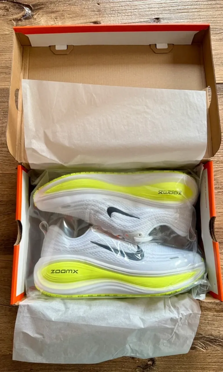 Used Nike Vomero Plus bike — image 2 of 11
