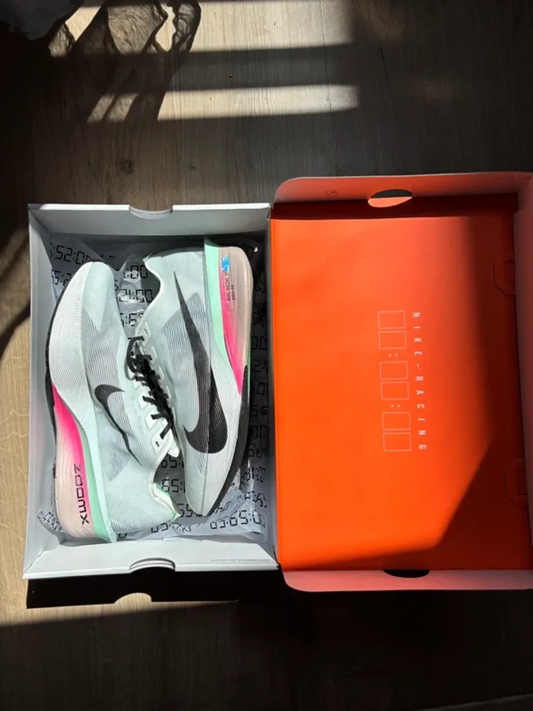 Used Nike Vaporfly 4 bike — image 8 of 9