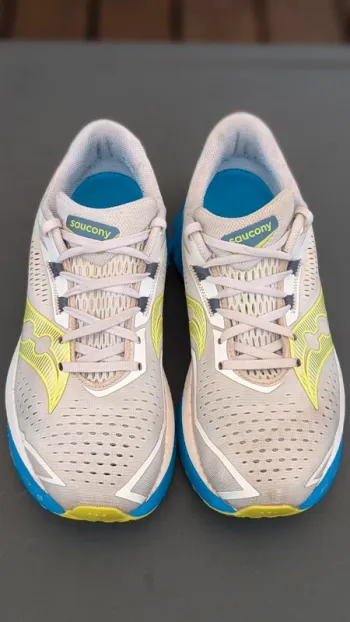 Używany Saucony Endorphin Speed 4 bike — zdjęcie 1 z 6
