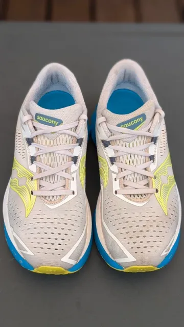 Używany Saucony Endorphin Speed 4 Running Shoes