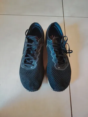 Nike ZoomX Vaporfly Next% 3 bike d'occasion — image 2 sur 7
