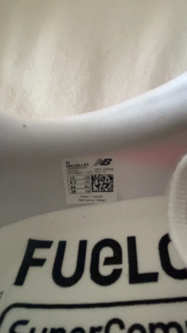 Used New Balance SuperComp Elite V5 bike — image 14 of 14