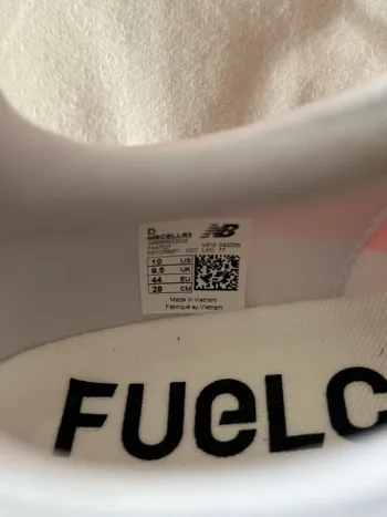 Used New Balance SuperComp Elite V5 bike — image 8 of 14