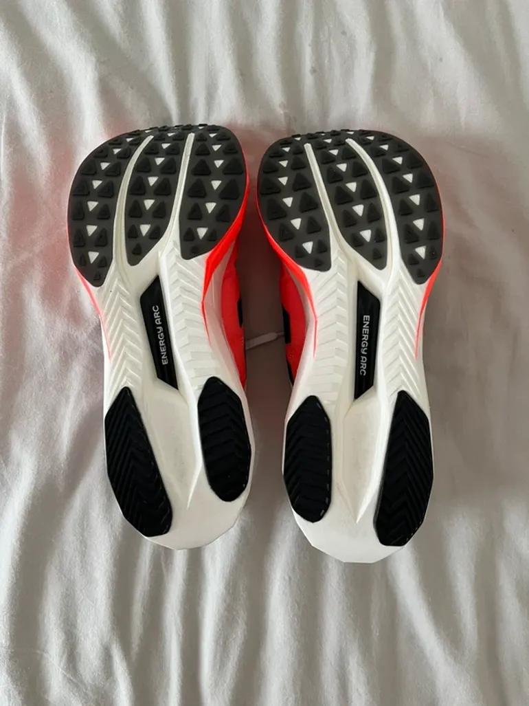Used New Balance SuperComp Elite V5 bike — image 6 of 14