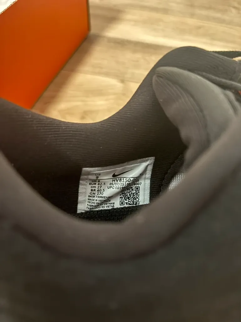 Used Nike Vomero Plus bike — image 5 of 6