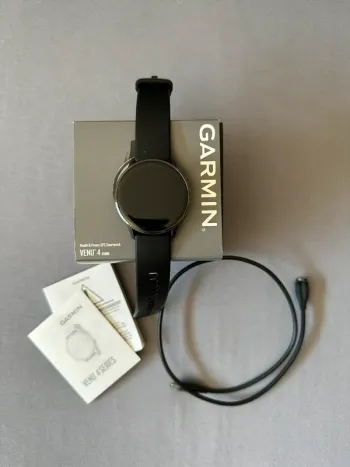 Garmin Venu 4 bike d'occasion — image 2 sur 4