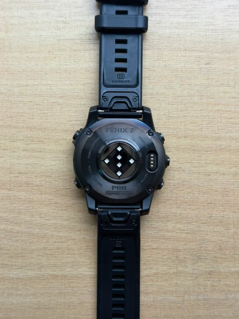 Used Garmin Fēnix 7 Pro Sapphire Solar bike — image 2 of 4