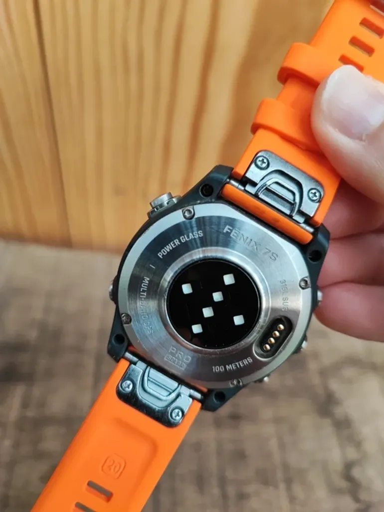 Garmin Fenix 7S Pro Solar bike usato — immagine 6 di 6