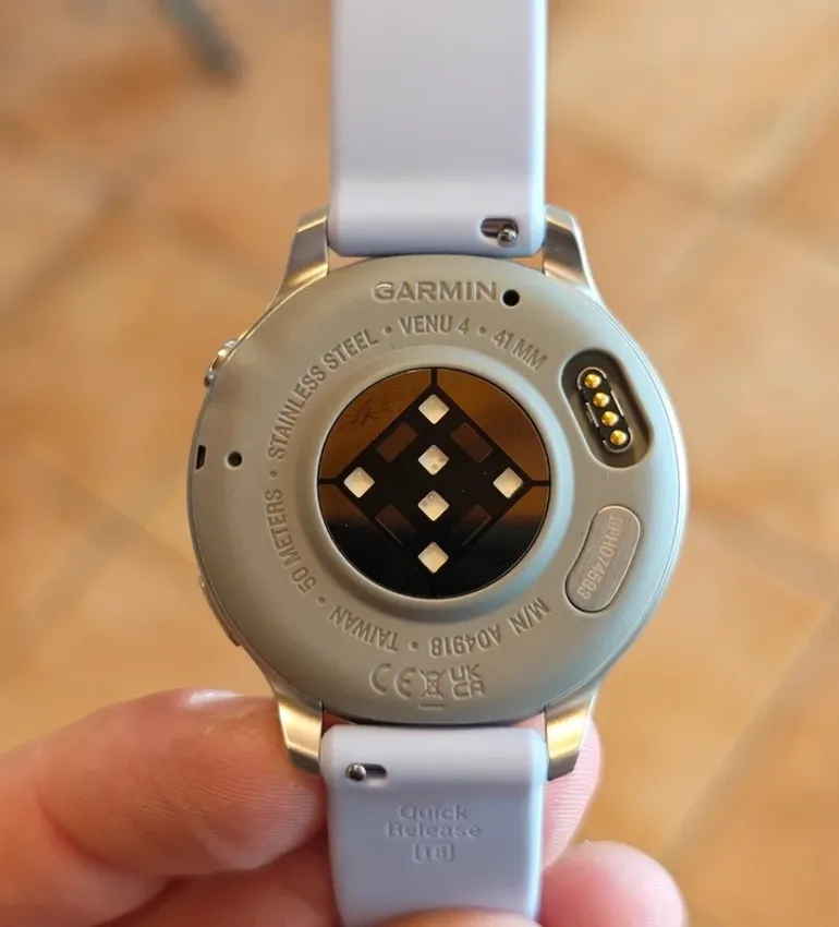 Used Garmin Venu 4 bike — image 6 of 6