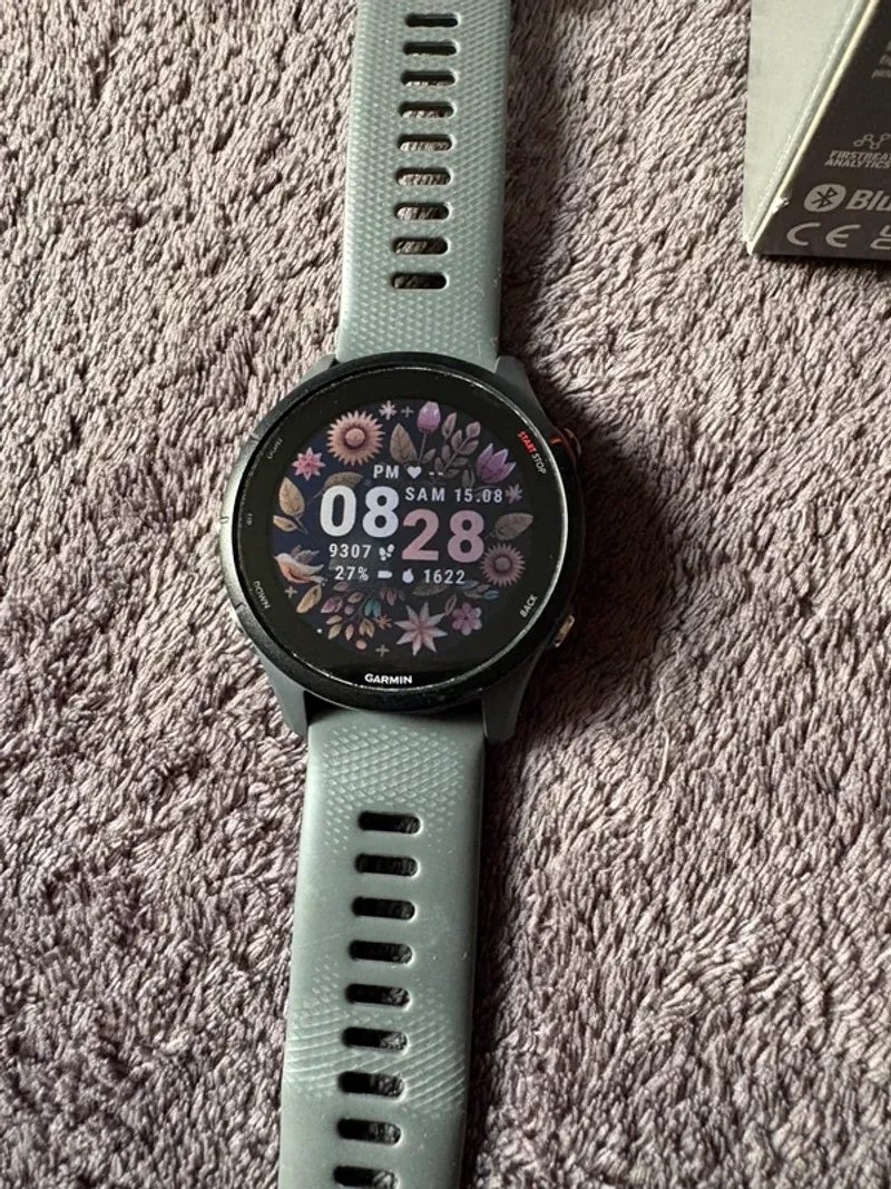 Used Garmin Forerunner 255 Music Electronics