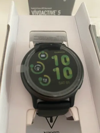 Used Garmin vívoactive 5 Music bike — image 3 of 5