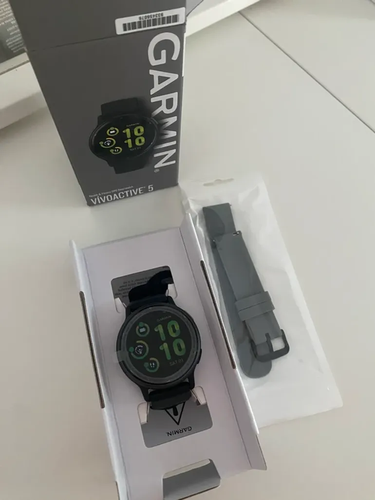 Used Garmin vívoactive 5 Music bike — image 2 of 5