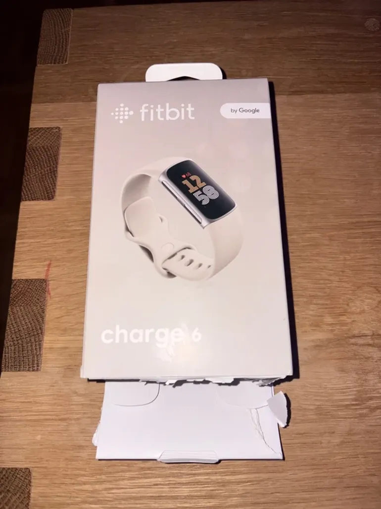 Used Fitbit Charge 6 bike — image 1 of 4