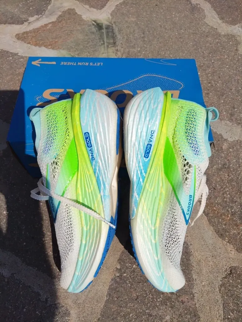 Used Brooks Hyperion Elite PB 4 bike — image 2 of 3